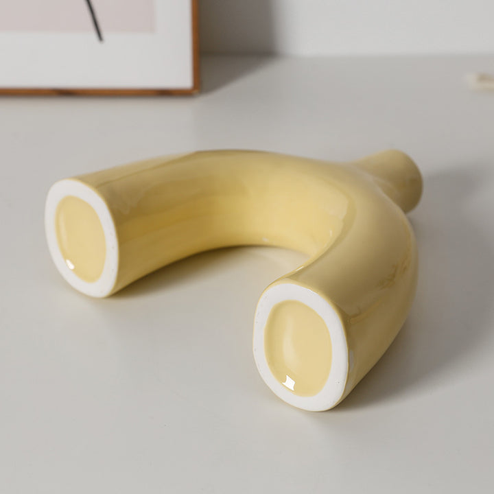 Stylish and creative ceramic vase Bowlift