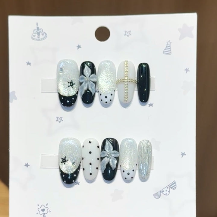 Glamorous artificial nail tips with floral accents Bowlift
