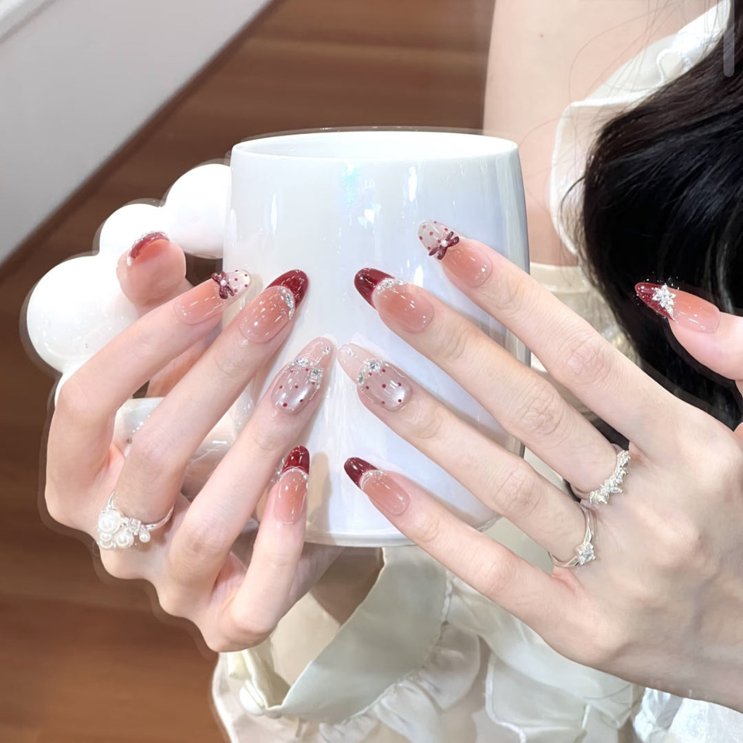 Decorative Holiday-Themed Press-On Nail Set Bowlift
