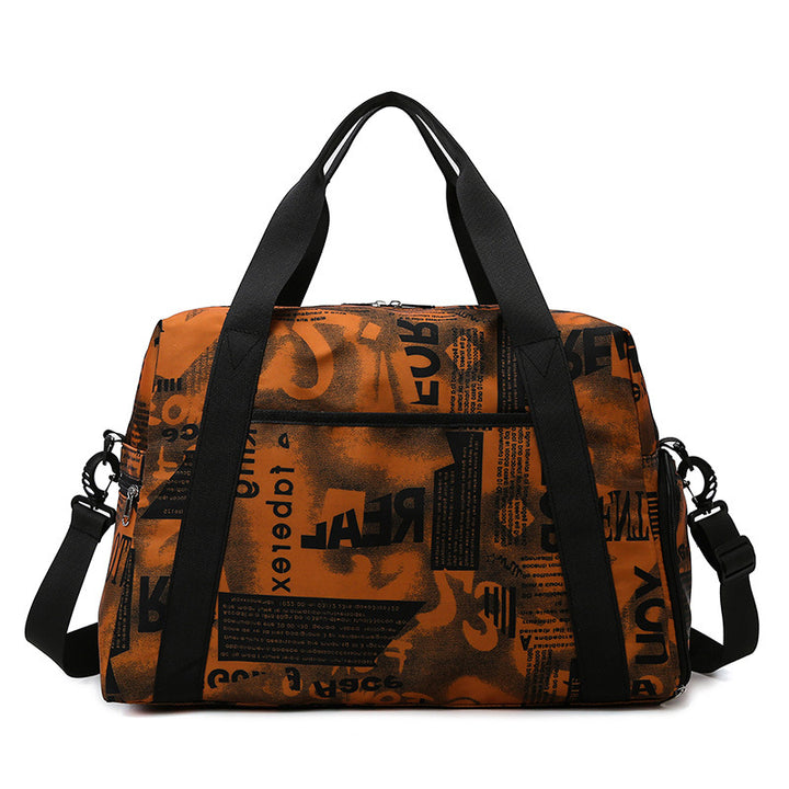 Sporty travel bag with playful elephant pattern Bowlift