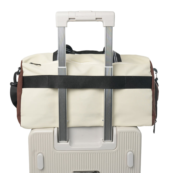 Sporty Duffel Bag With Multiple Function Pockets Bowlift