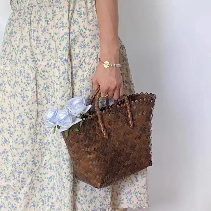 Elegant Woven Tote Bag Bowlift