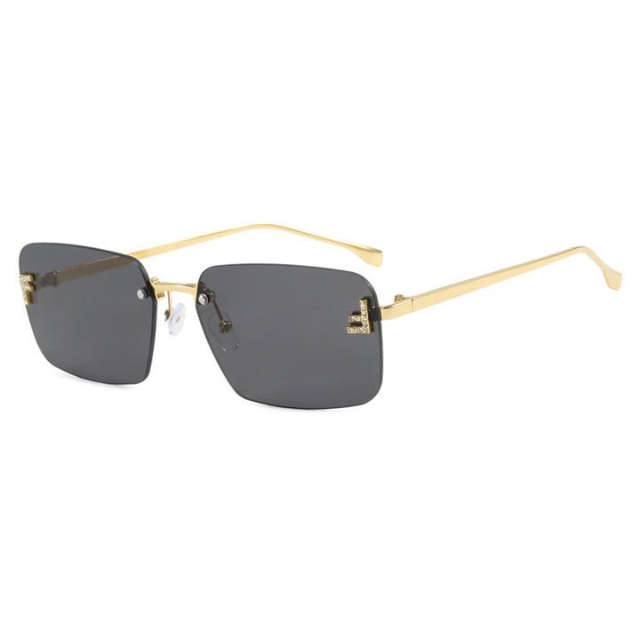 Ladies square sunglasses with elegant golden frame and stylish lenses Bowlift
