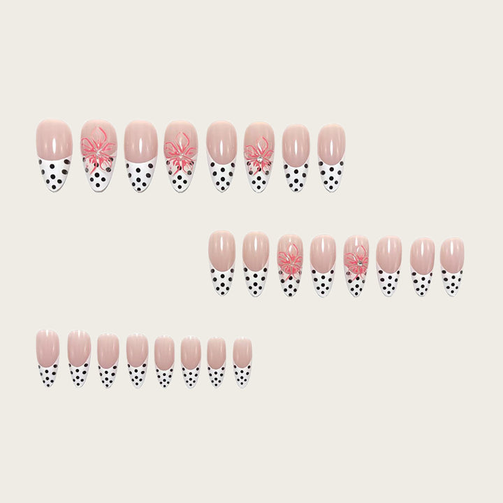Artificial nails with elegant flower design and dots Bowlift