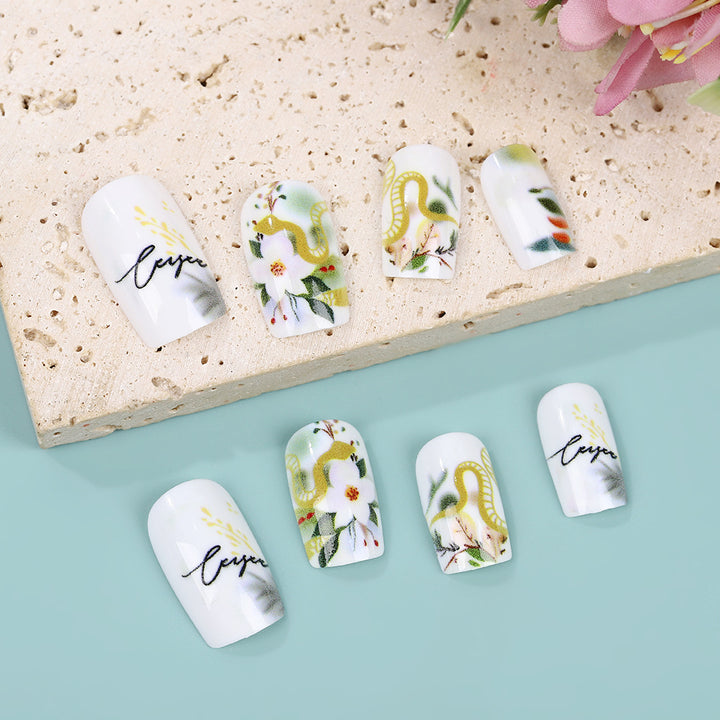 Artificial nails with floral and artistic design Bowlift