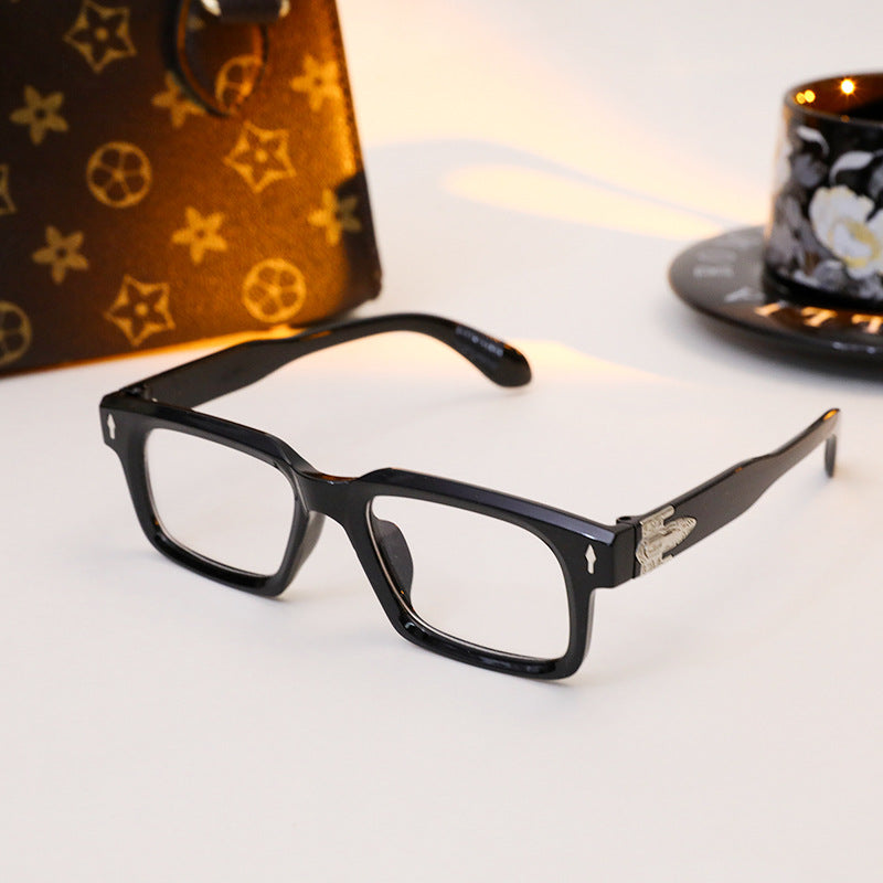Ladies elegant rectangular sunglasses with special frame Bowlift