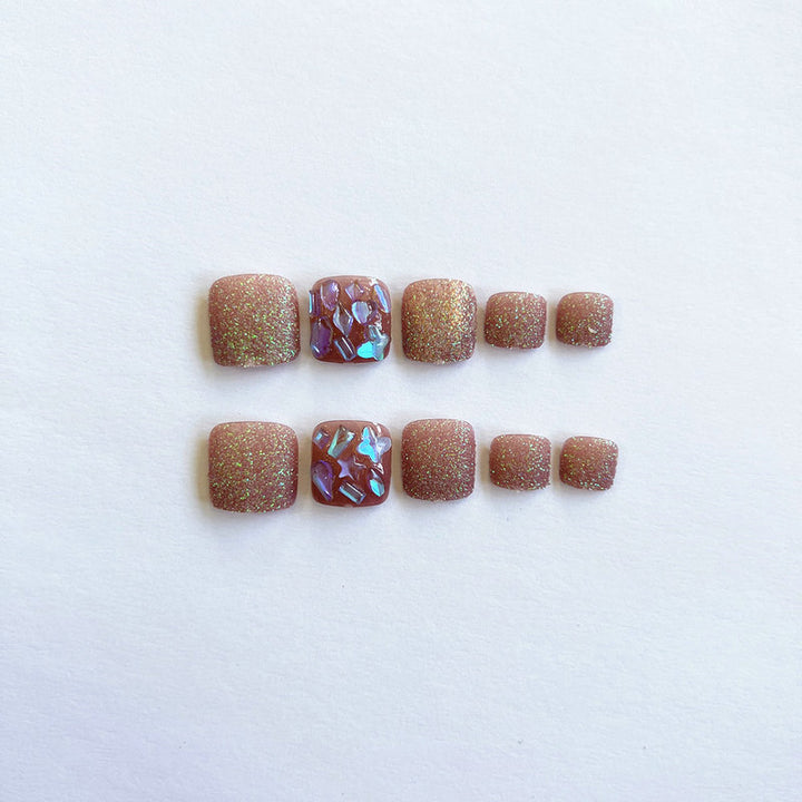 Artful house shoe nail art Bowlift