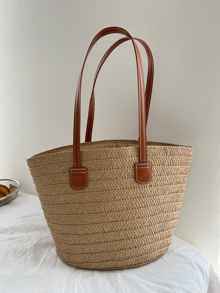 Handcrafted straw bag with elegant leather handles Bowlift