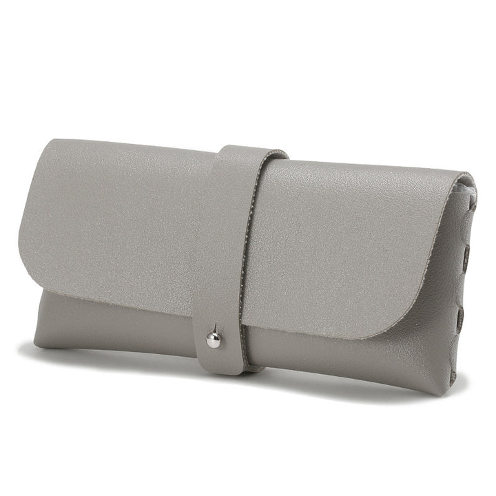 Chic Minimalist Leather Wallet Bowlift