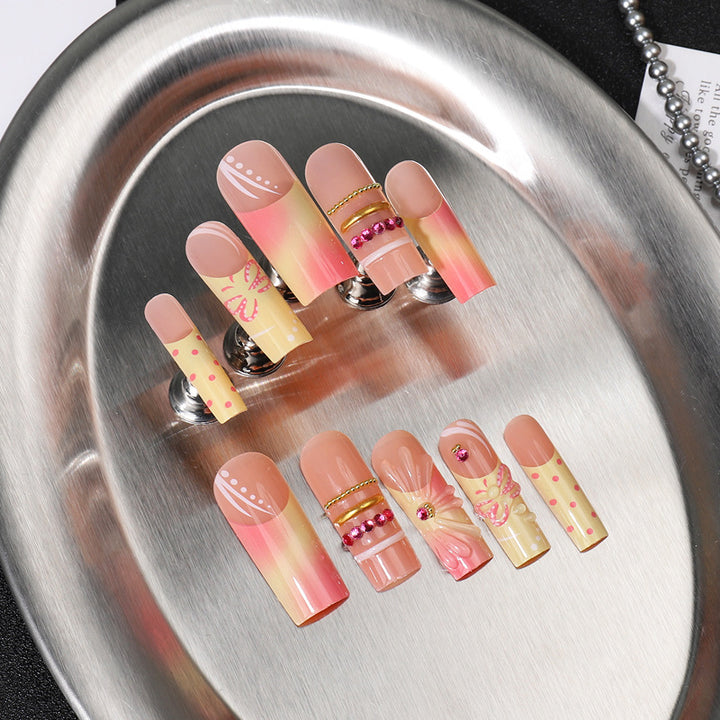 Creative Press-On Nail Kit Bowlift