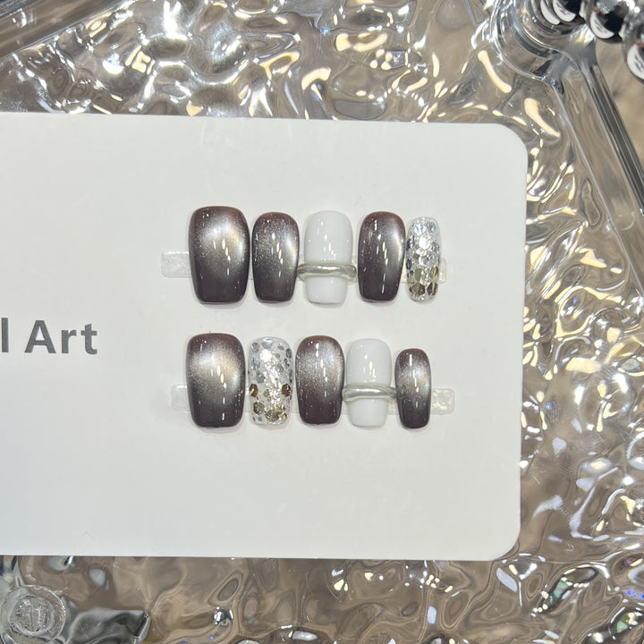 Press-On Nail Art Set with Ombre and Glitter Accents Bowlift