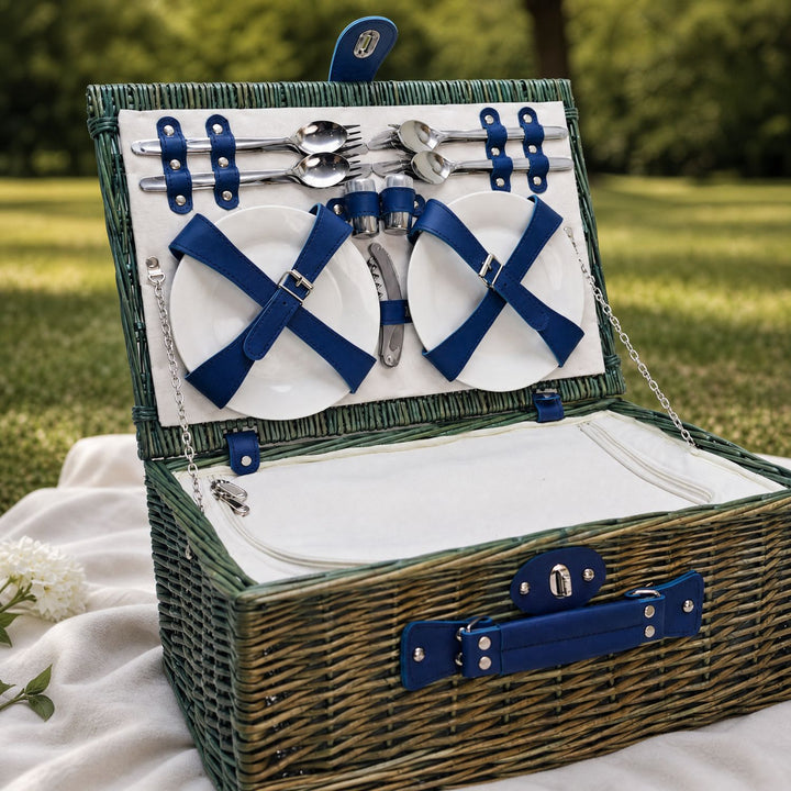 Ladies luxurious picnic basket with integrated crockery set and insulated cooler compartment Bowlift