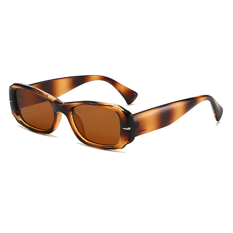 Retro-Inspired Thick Frame Sunglasses Bowlift