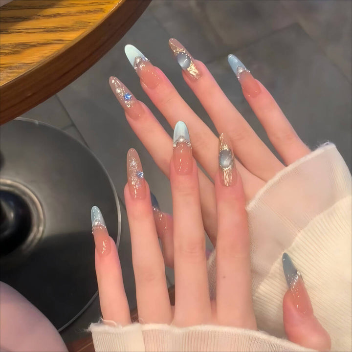 Artistic Nail Design with Decorative Elements Bowlift