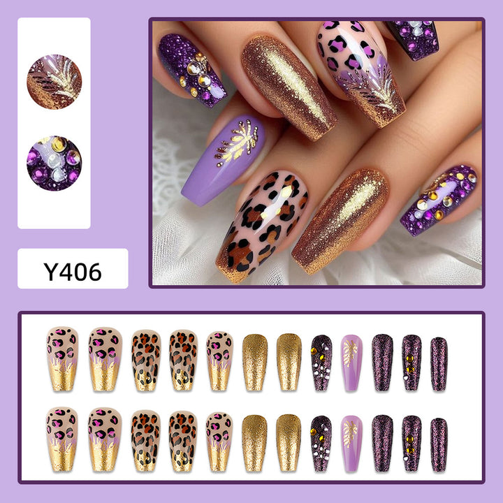 Artificial nails in stylish leopard design with luxurious glitter accents Bowlift