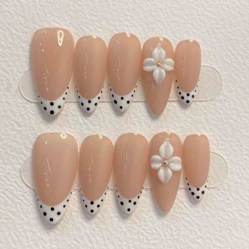 Nature-Themed Artistic Press-On Nail Set Bowlift