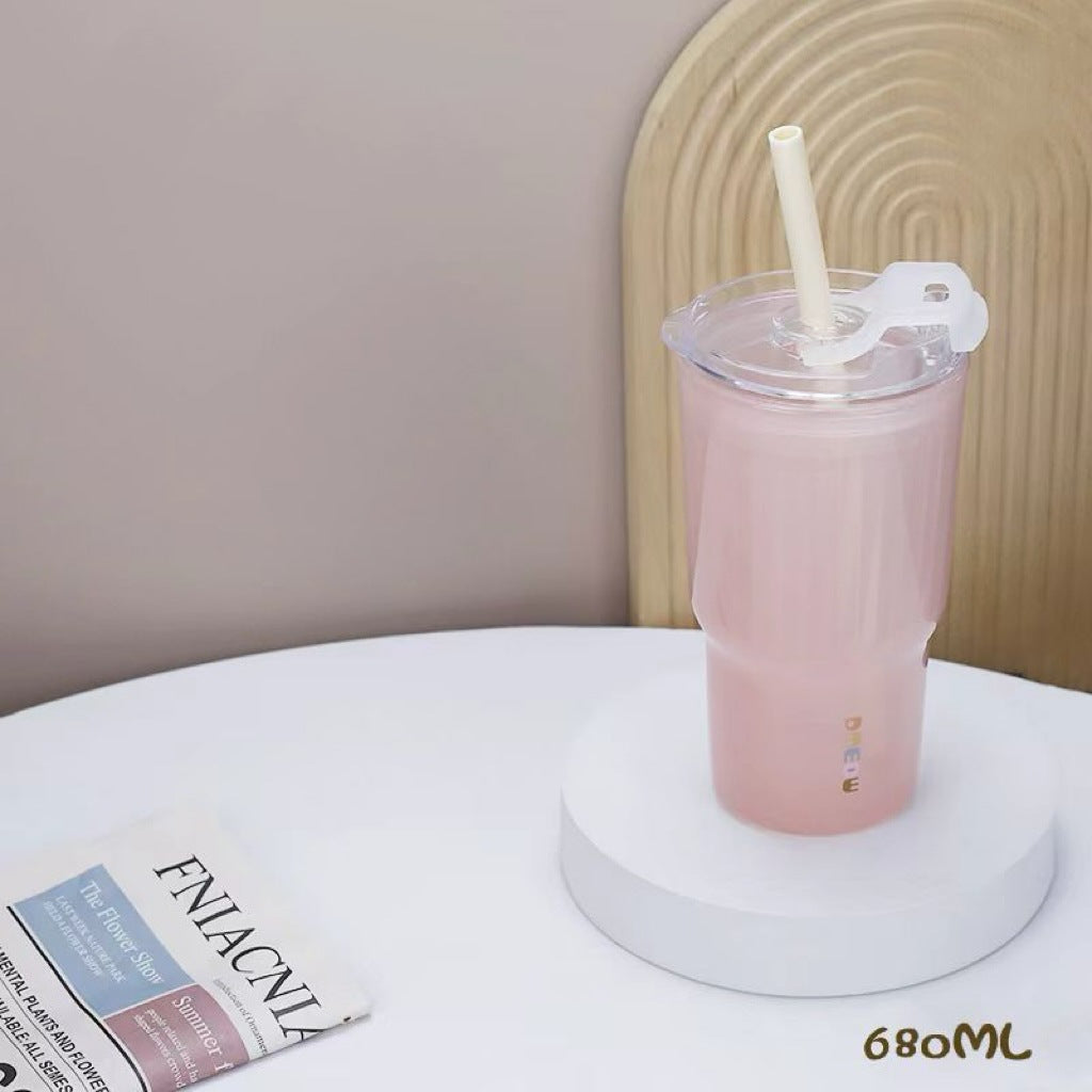 Ladies insulated drinking cup with flexible lid and silicone-coated straw Bowlift
