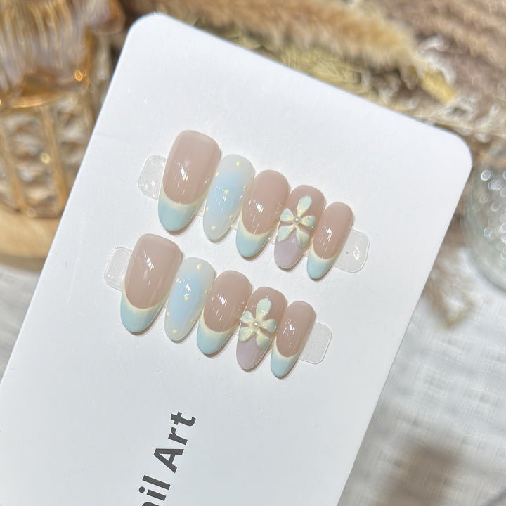 Elegant Press-On Nail Art Set with Floral and Ombre Design Bowlift