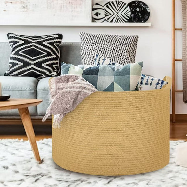 Stylish storage basket made of durable material Bowlift