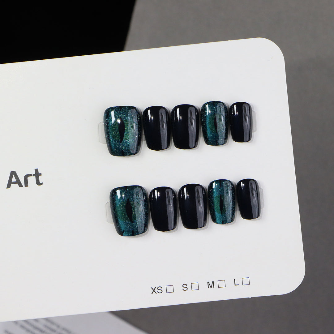 Stylish Press-On Nail Art Collection Bowlift