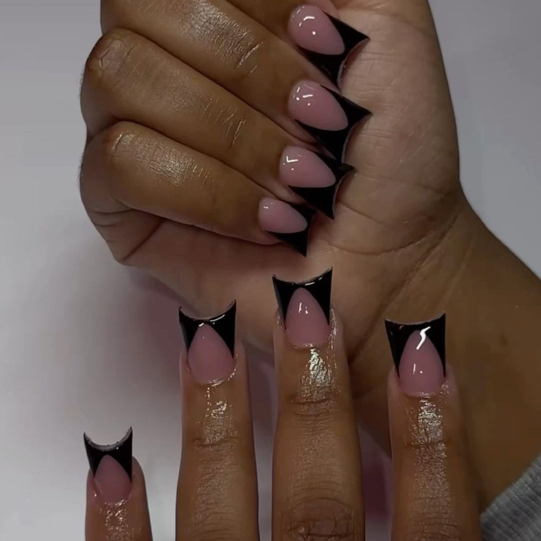 Elegant Stiletto Press-On Nail Extensions Bowlift