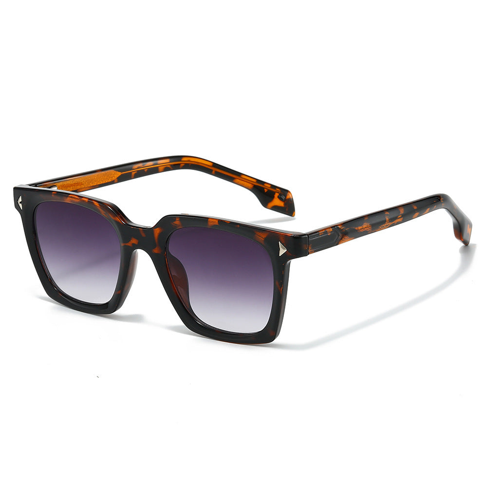 Retro-Inspired Oversized Geometric Sunglasses Bowlift