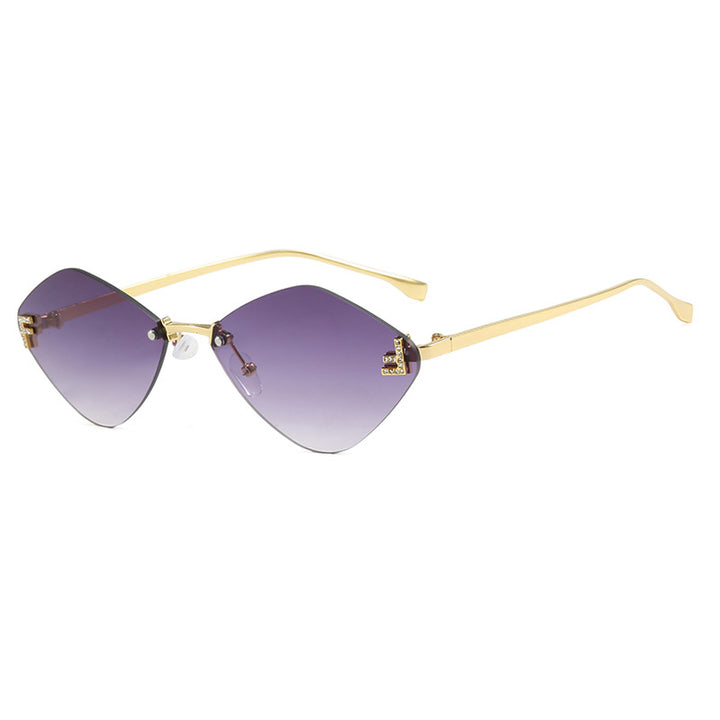 Women's geometric sunglasses in an extravagant design with gradient lenses Bowlift