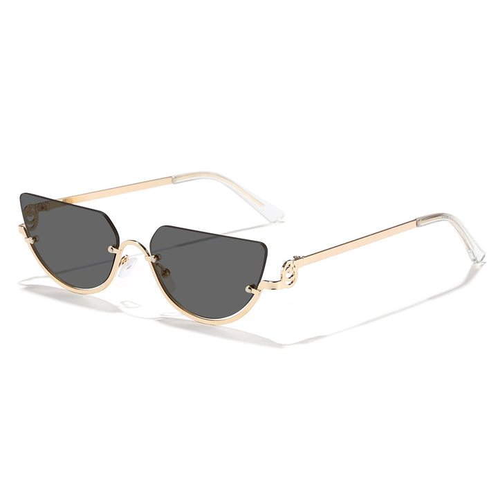 Women’s designer sunglasses with innovative cat-eye frame Bowlift