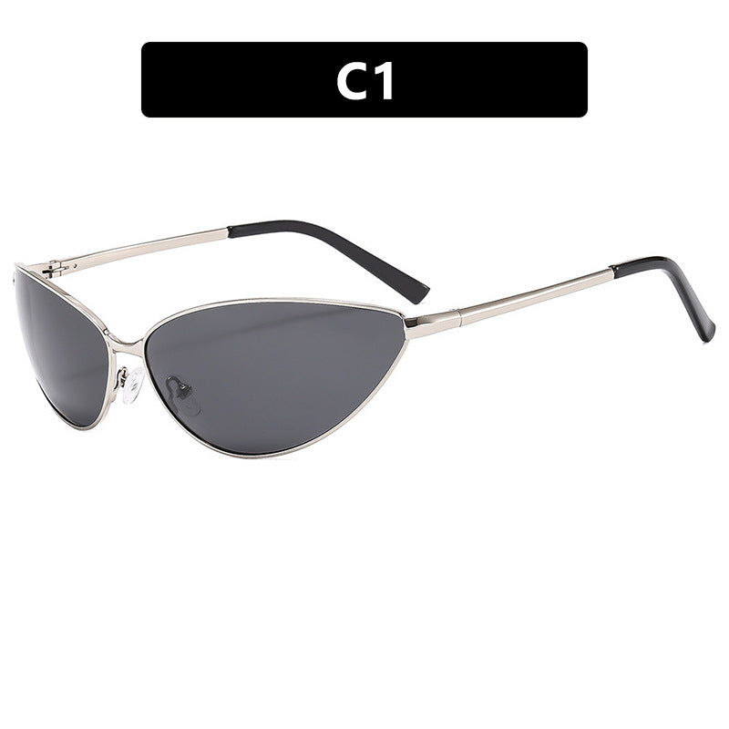 Women's Cat-Eye Sunglasses with Fashionable Metal Frame Bowlift