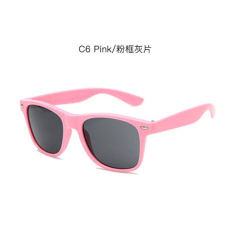 Retro Plastic Frame Sunglasses
