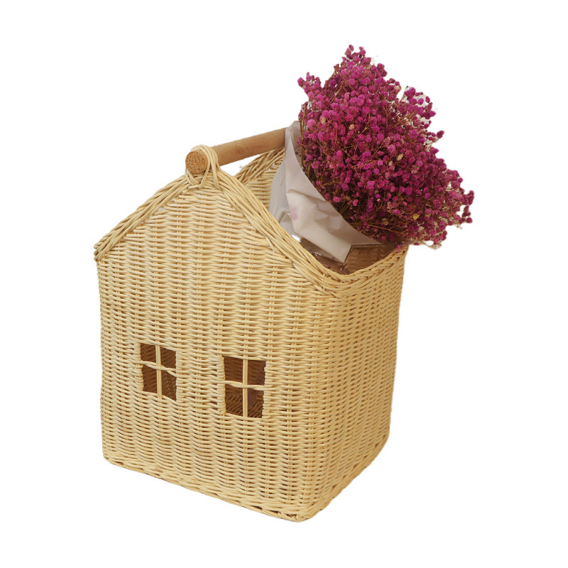 Playful storage basket in the shape of a house Bowlift