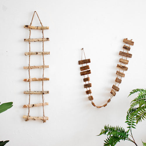 Rustic wall hanging made of natural wood Bowlift