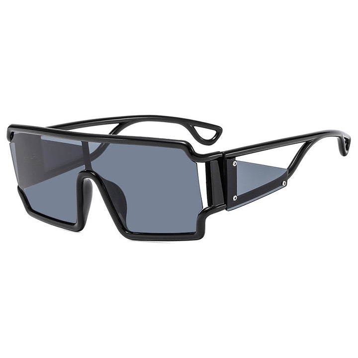 Women's fashionable sport sunglasses with futuristic design Bowlift