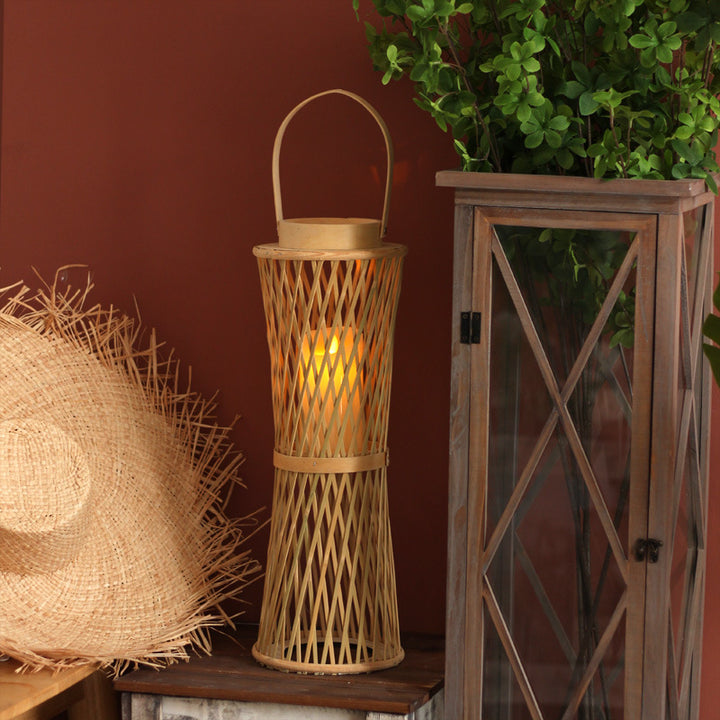 Elegant lamp stand made of woven material Bowlift