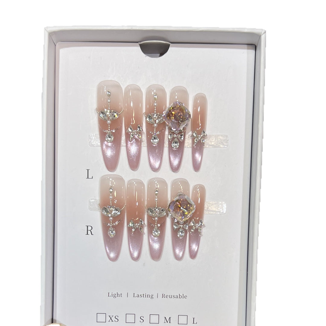 Decorative Rhinestone-Embellished Stiletto Press-On Nails Bowlift