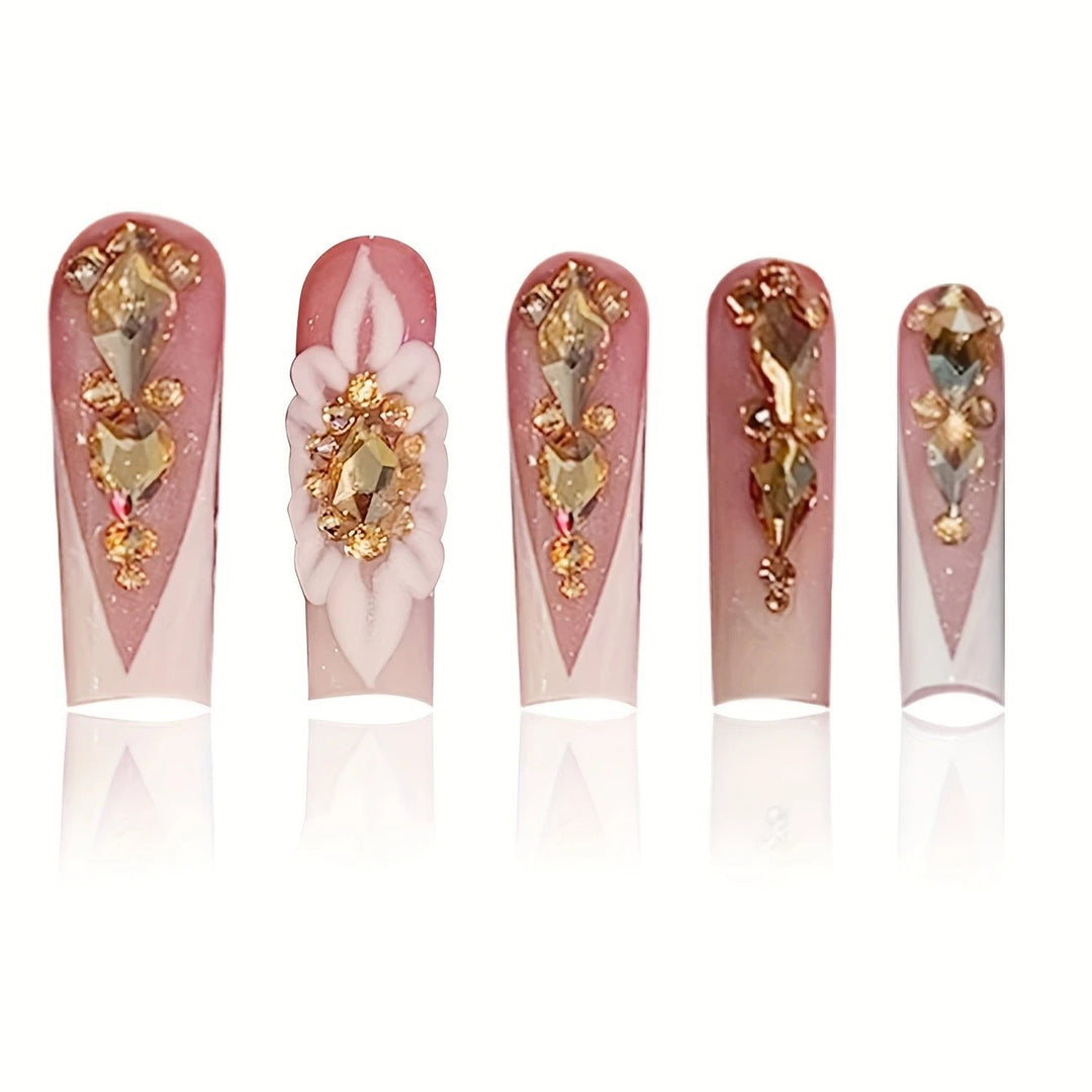 Luxury 3D Crystal-Embellished Nail Extensions Bowlift