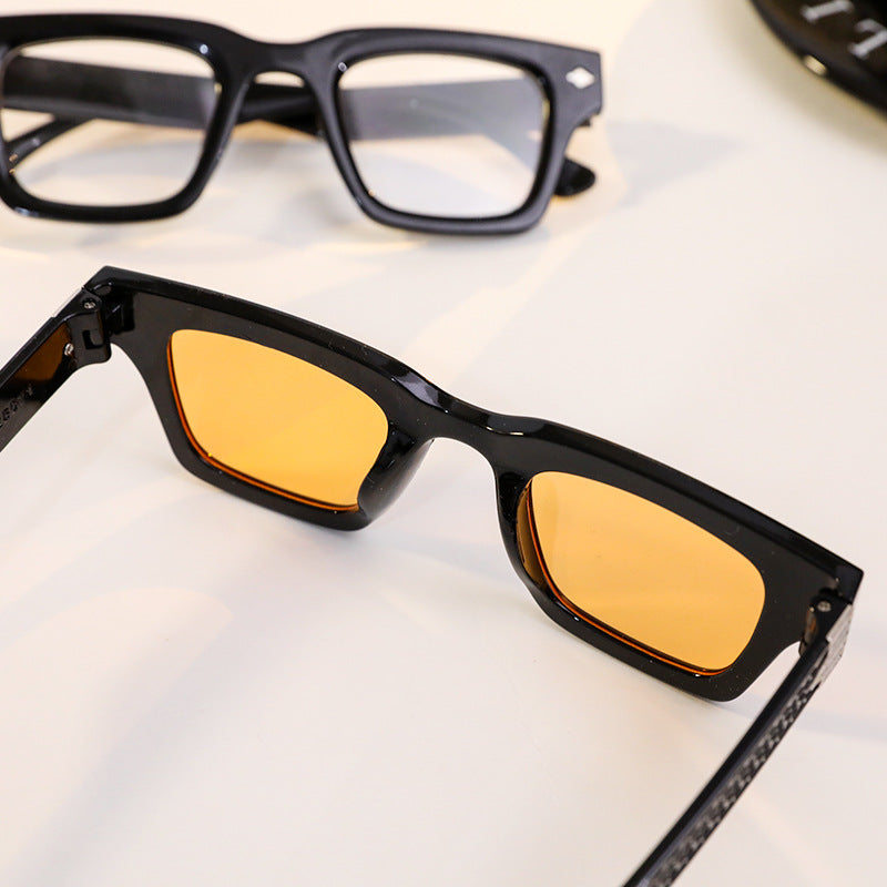 Women's fashionable reading glasses with ergonomic design Bowlift