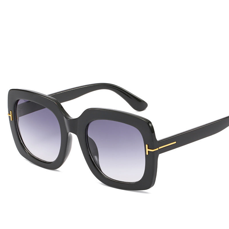 Oversized Fashion Sunglasses with Gradient Lenses Bowlift