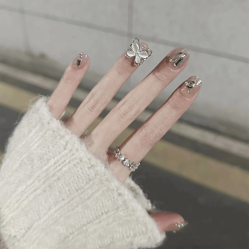 Nail art set with sparkling rhinestones and glitter elements Bowlift