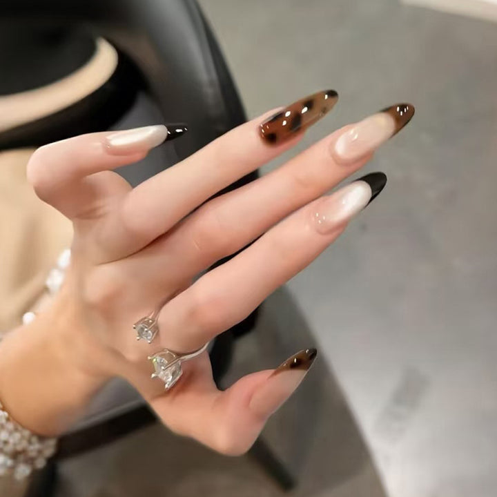 Elegant Stiletto Nail Tips Bowlift