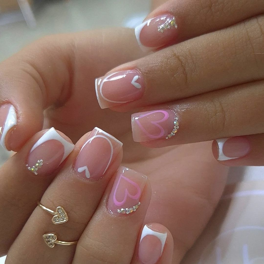 Heart-Accent Gel Nail Art Extensions Bowlift