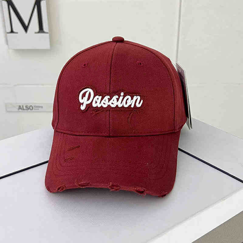 Women's Distressed Casual Cap Bowlift