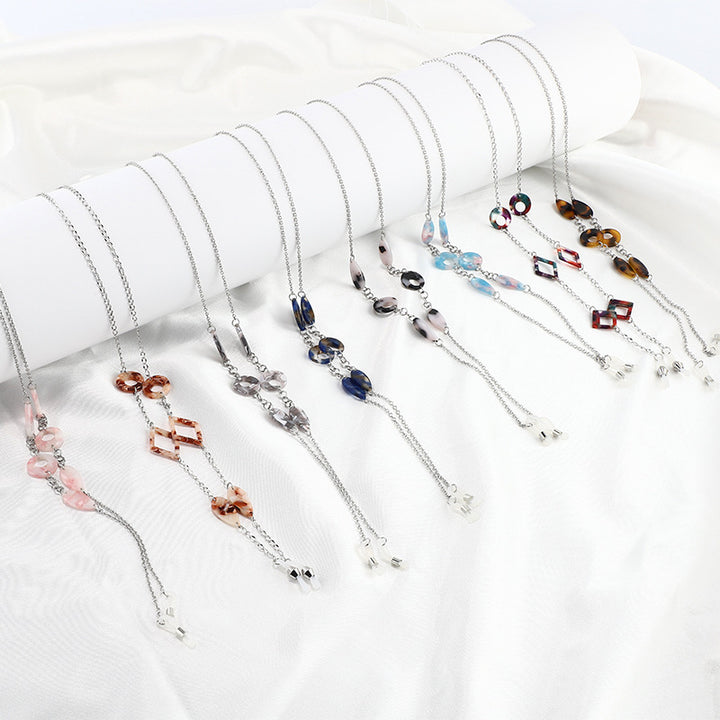 Stylish Eyewear Chain Bowlift