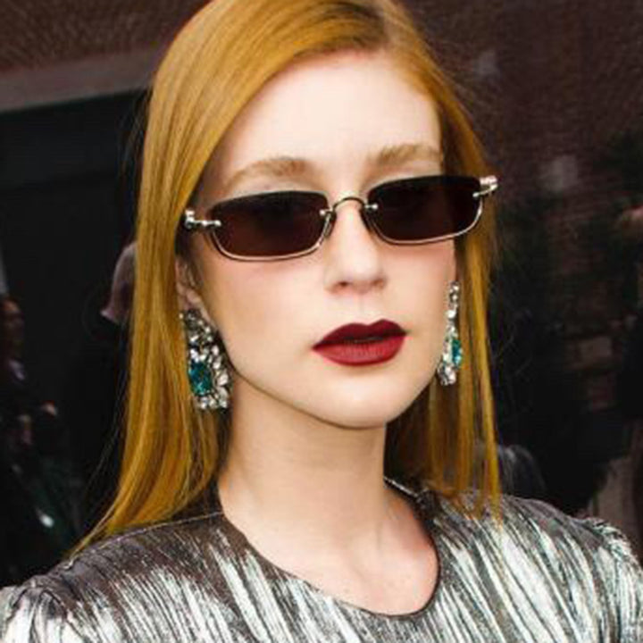 Women square sunglasses with elegant metal frame Bowlift