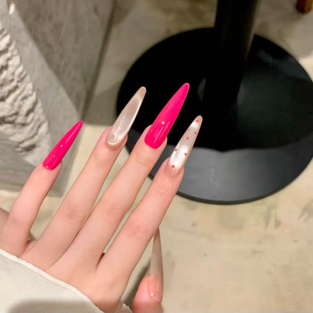 Stiletto Press-On Nail Extensions Bowlift