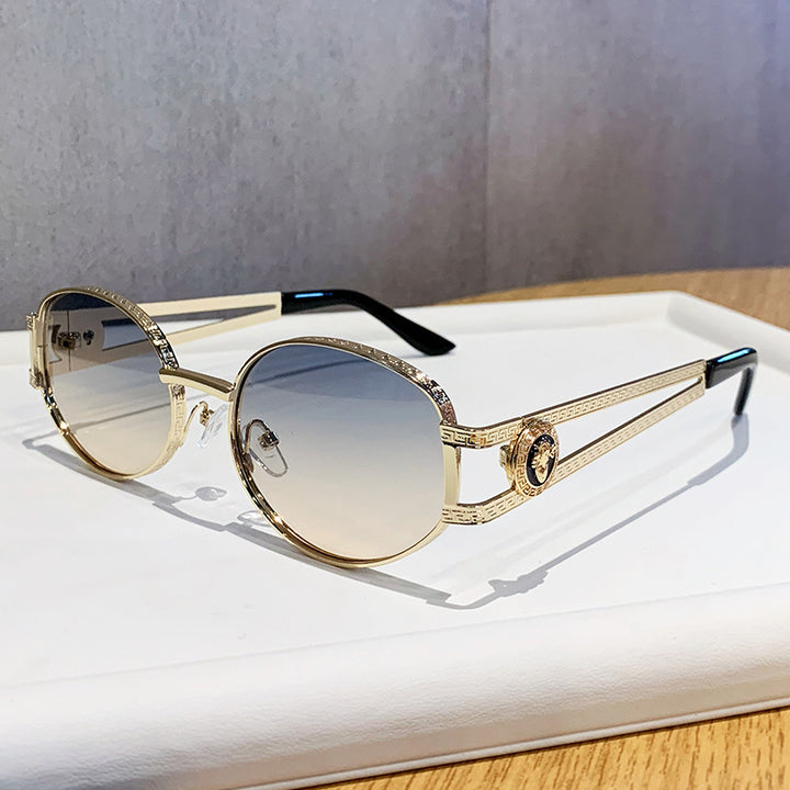 Ladies elegant sunglasses with luxurious frame and delicate design Bowlift