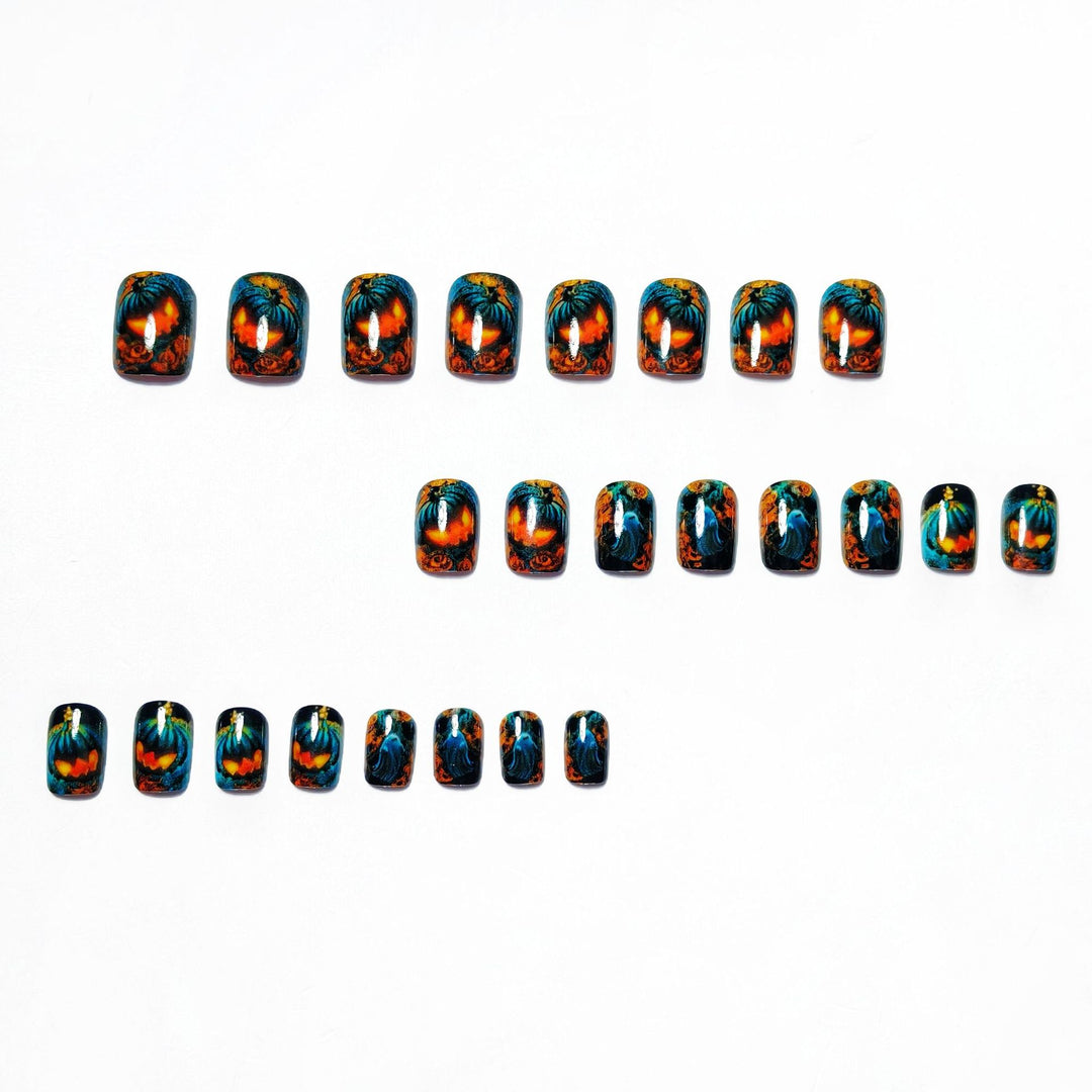 Artificial nails with Halloween design Bowlift