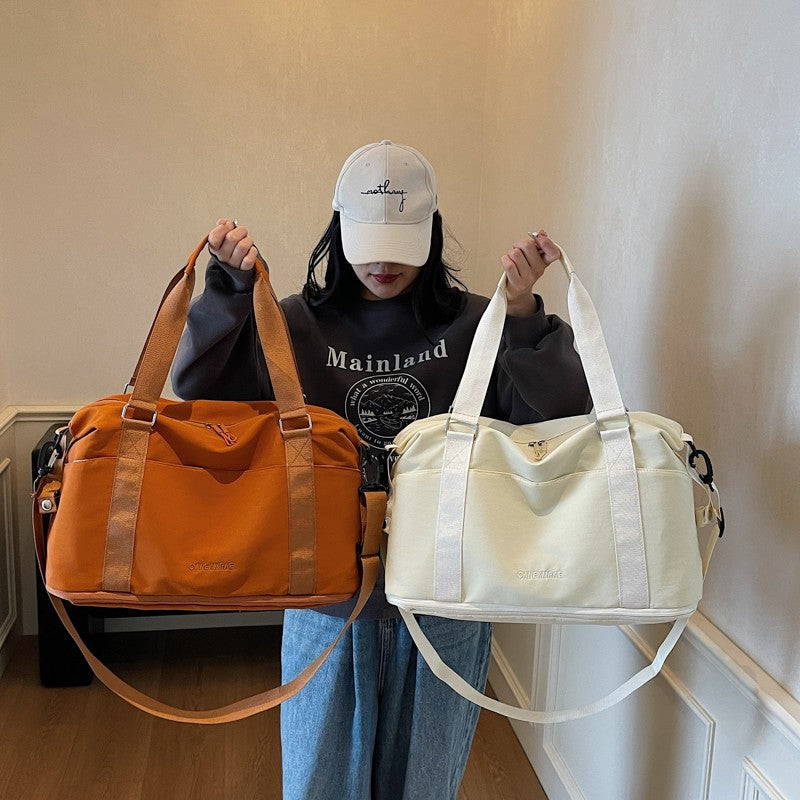 Versatile Weekend Travel Duffle