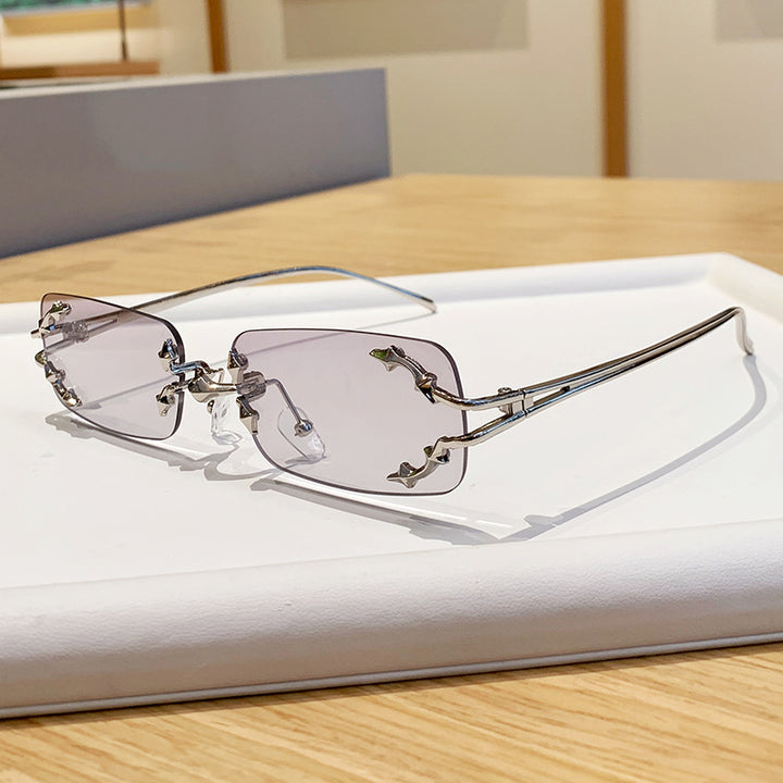 Women's fashionable sunglasses with delicate metal frame and transparent lenses Bowlift