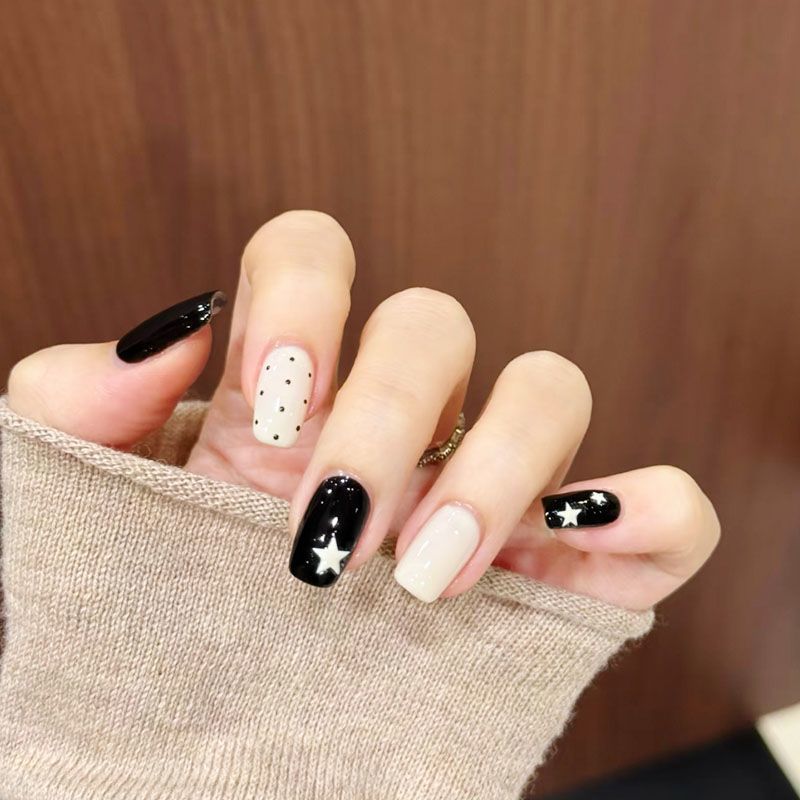 Creative Nail Art Design Collection Bowlift